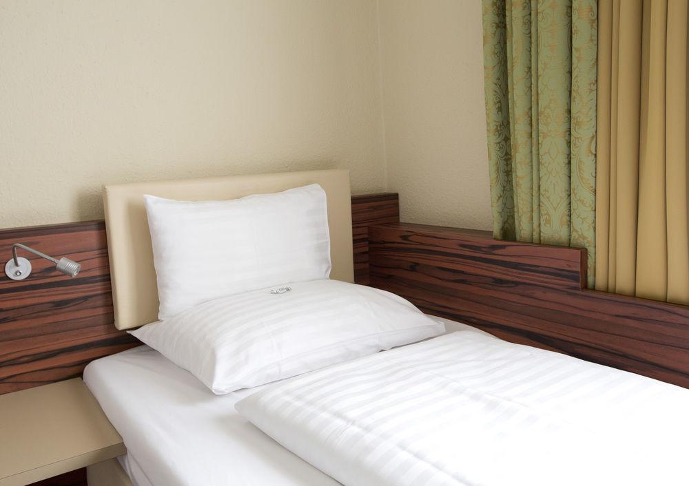 Hotel Fuerst Metternich Виена Екстериор снимка