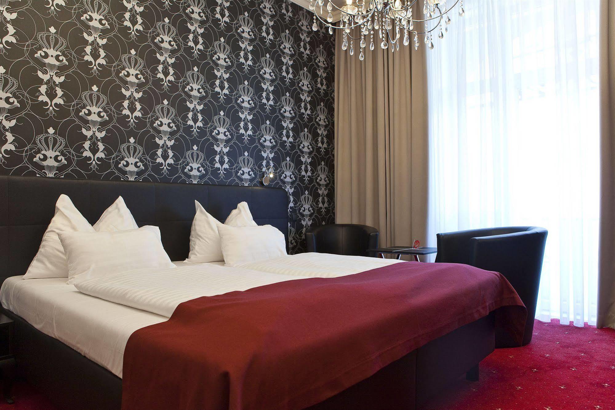 Hotel Fuerst Metternich Виена Екстериор снимка