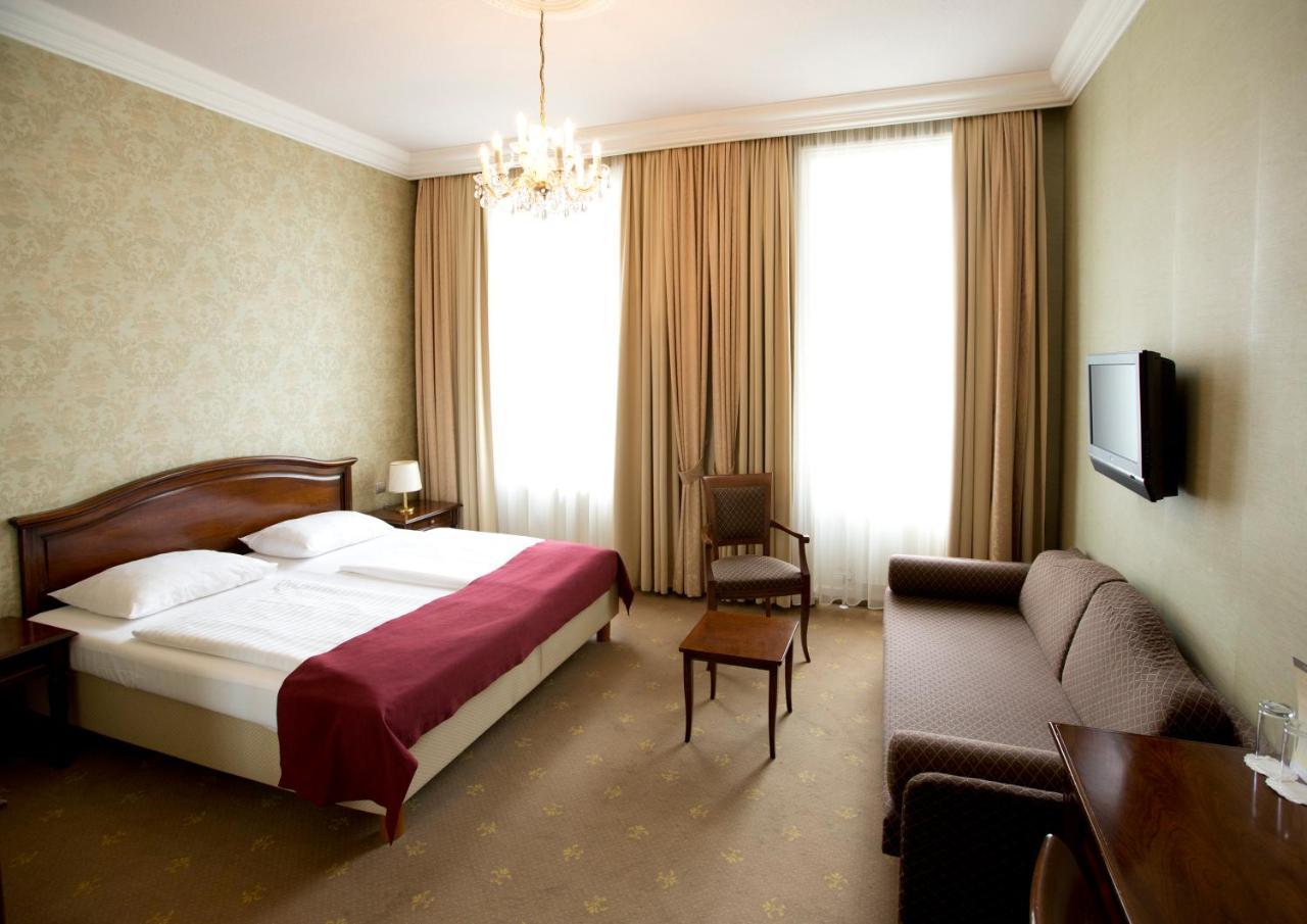 Hotel Fuerst Metternich Виена Екстериор снимка
